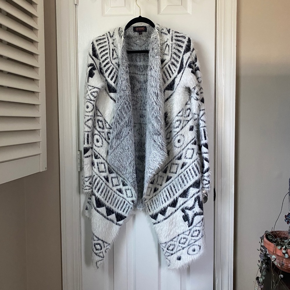 COPY - Long Tribal cardigan